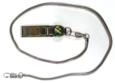 Pinza Guardia Civil con Cadena Metálica