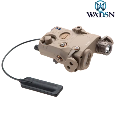 AN/PEQ15, LIGHT VERSION, LAMPE/LASER BLEU, DARK EARTH - WADSN
