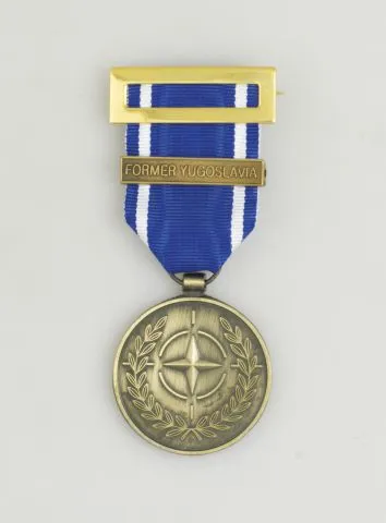 Albainox Medalla OTAN Former Yugoslavia