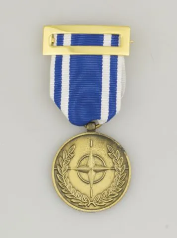 Albainox Medalla OTAN Macedonia