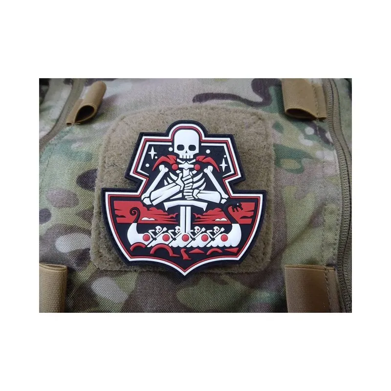 Patch PVC Ship Skull Squelette Couleur Blanc et Rouge