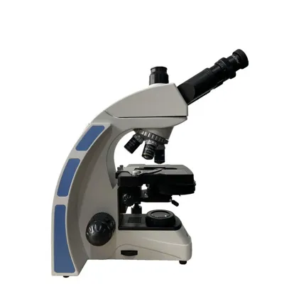 Microscopio Trinocular Digital MED D45T LCD - Levenhuk