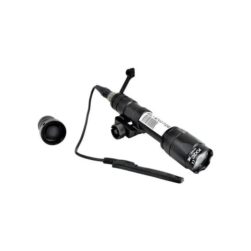 Night Evolution Torcia LED M600C Attacco RIS · Negro
