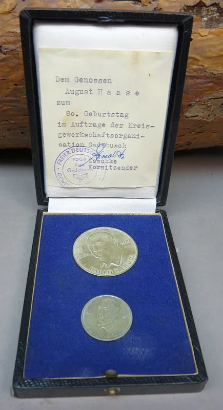 DDR Medaille Pablo Neruda Als Geschenk