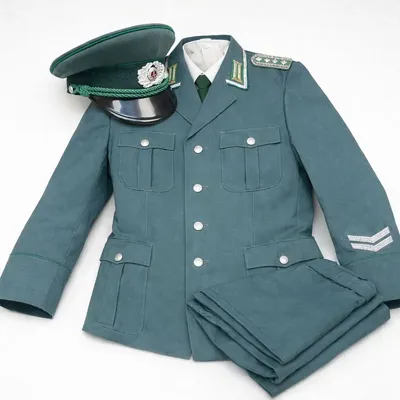 DDR MdI Bereitschaftspolizei Uniform – Compleet Set!
