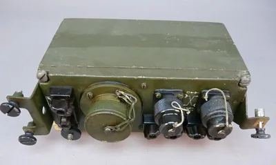 Junction Box, Van Veldtelefoon Kabel Naar Een Radio Set?