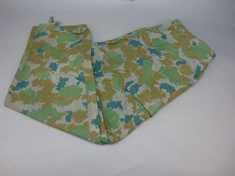 Eerste Model Blumentarn / Flächentarn Broek 1963