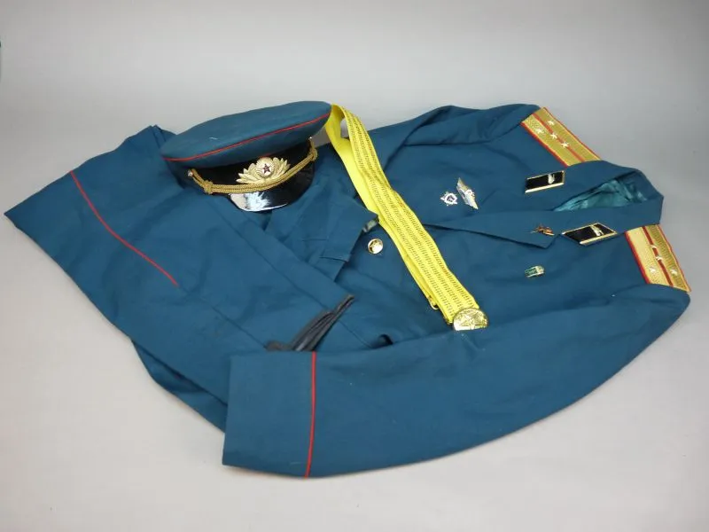 Sovjet Panzer Parade Uniform, Officier