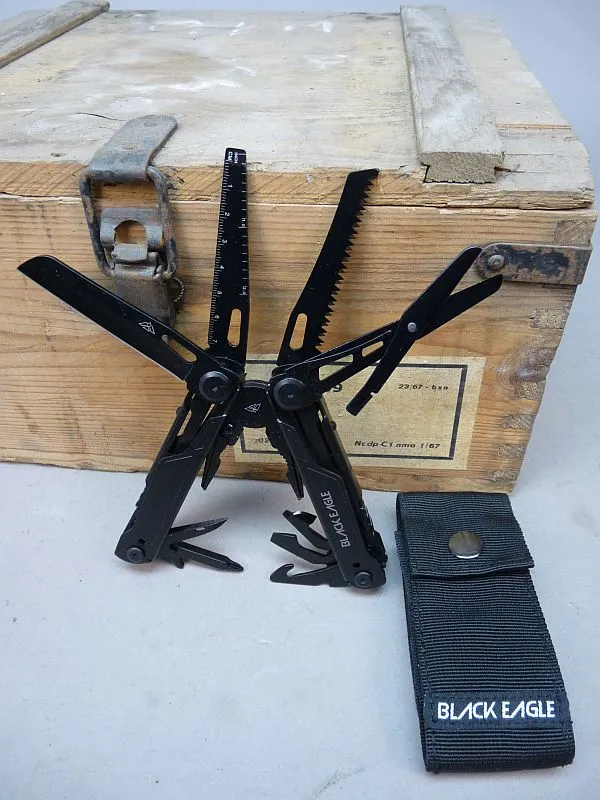 Yukon Midnight Multitool · Black black