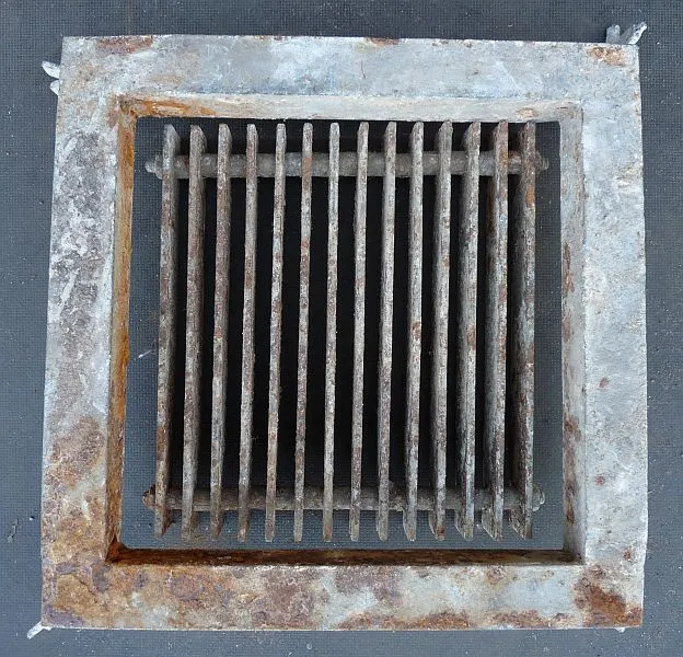 Bunkerput Rooster Met Frame,,Sinkkasten