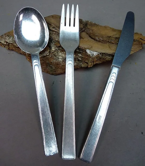 DDR/ NVA Aluminium Bestek Set