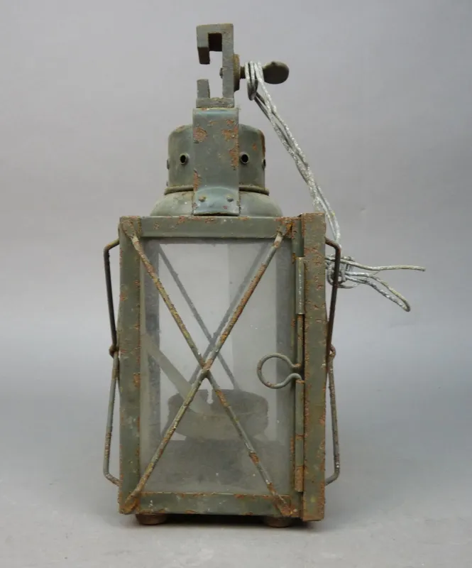 Duitse WO2 Bunkerlamp