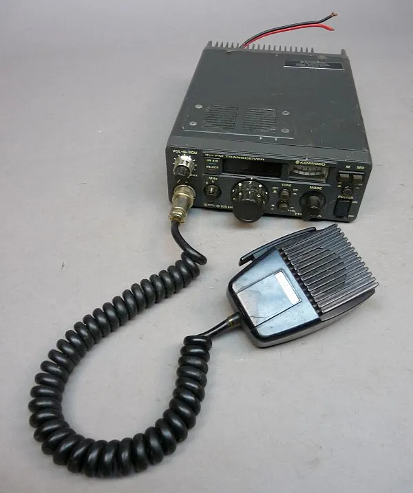 Kenwood TR-7625 2 Meter FM Transceiver