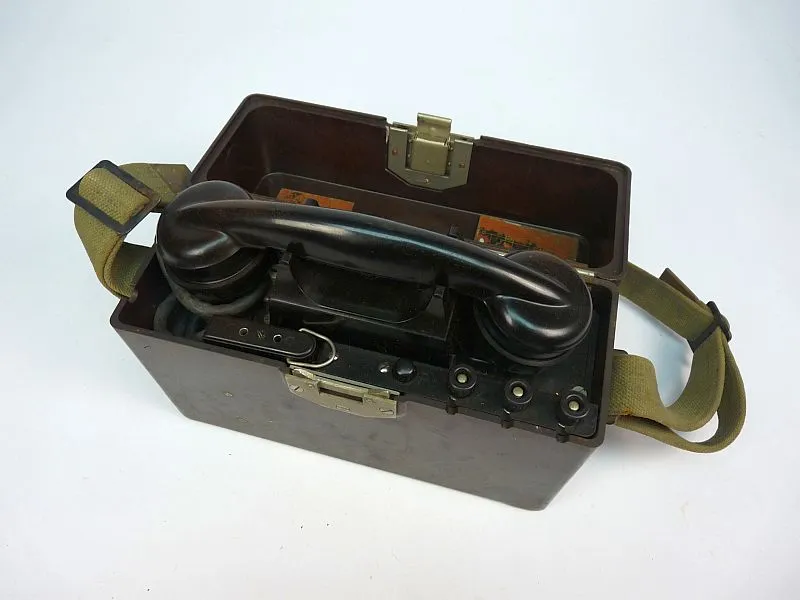 Poolse MB66 Veldtelefoon