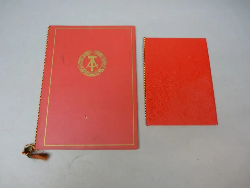 DDR Oorkonde Set