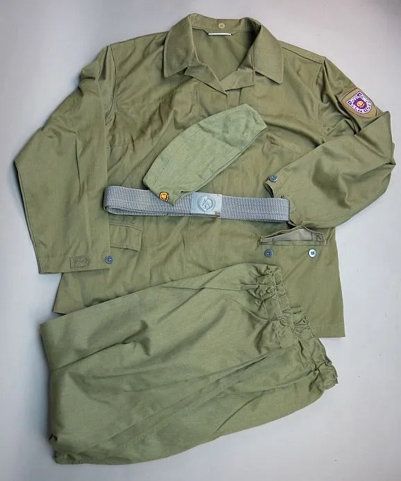 DDR Zivil Verteidigung Dames Uniform