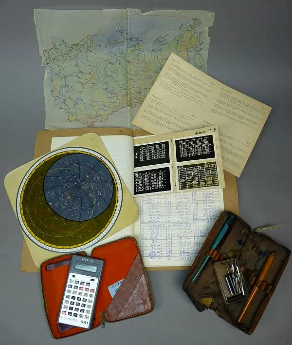 Lot DDR Schoolmateriaal