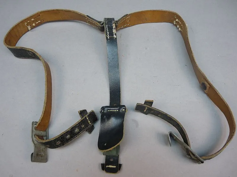 Luftwaffe y Riem / Suspender