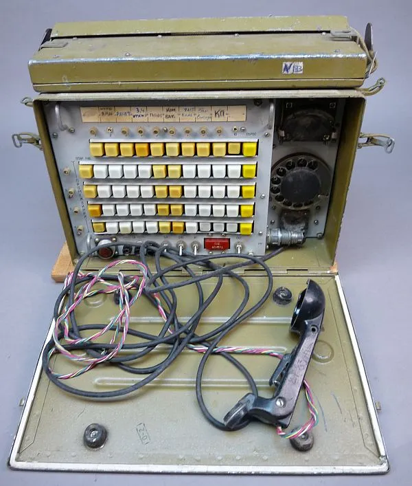 Sovjet Veldtelefoon Centrale L-193M2