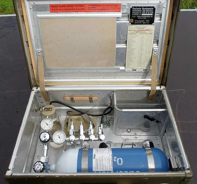 Dräger Beademing Set in Aluminium Kist