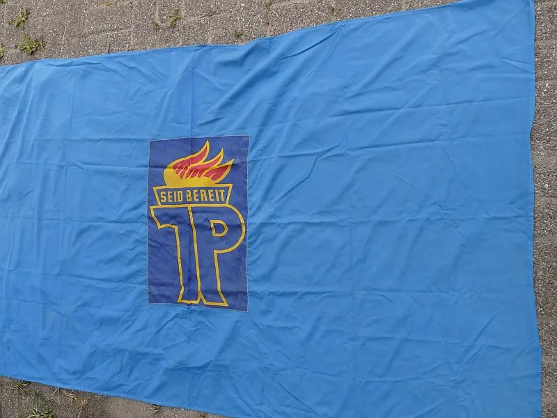 Grote Vlag, Junge Pioniere