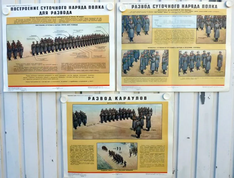 3 Sovjet Instructie Posters