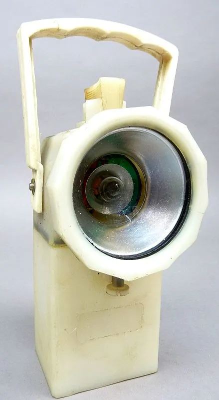 Poolse Treinlamp / Handlamp Type ELN-7