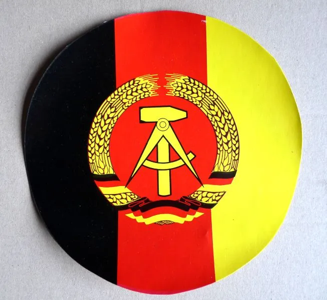 DDR/NVA Embleem Voor Voertuigen Ect