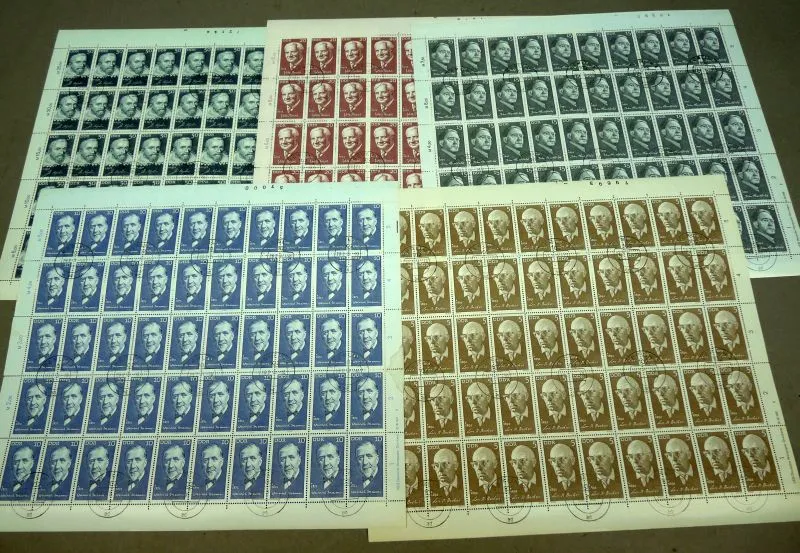 5 DDR Postzegel Vellen