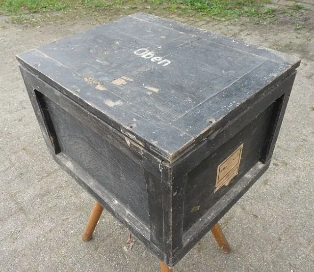 Luftdichter Pulverkasten 97