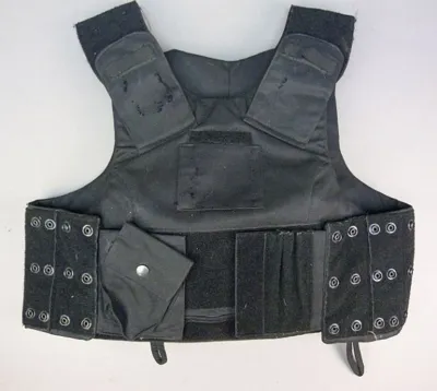 Steekwerend Vest, Engelse Politie