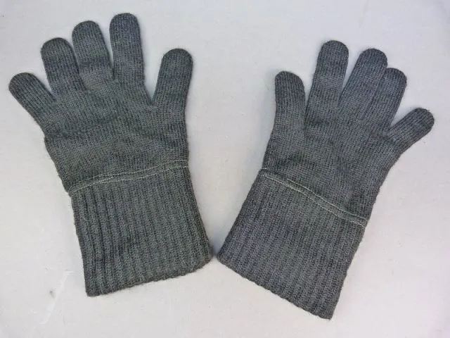 Grijze Wollen Handschoenen, Model B