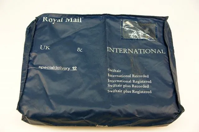 Royal Mail Post Tas, Gebruikt
