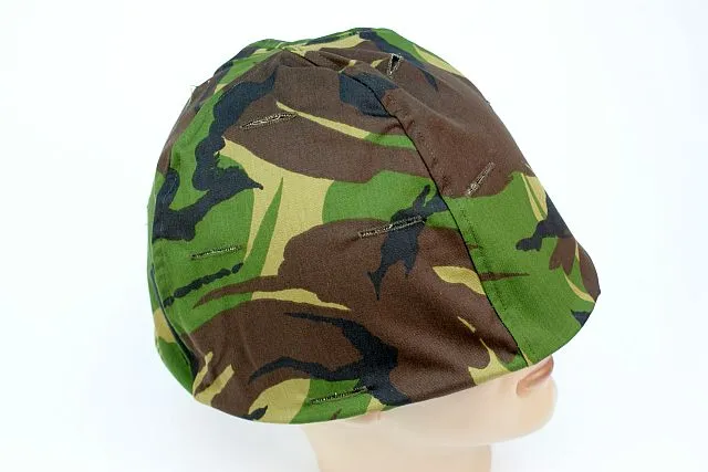 Helmcover · Woodland