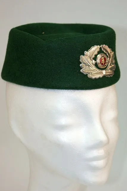 Groen Dameshoedje Polizei en Grenstroepen