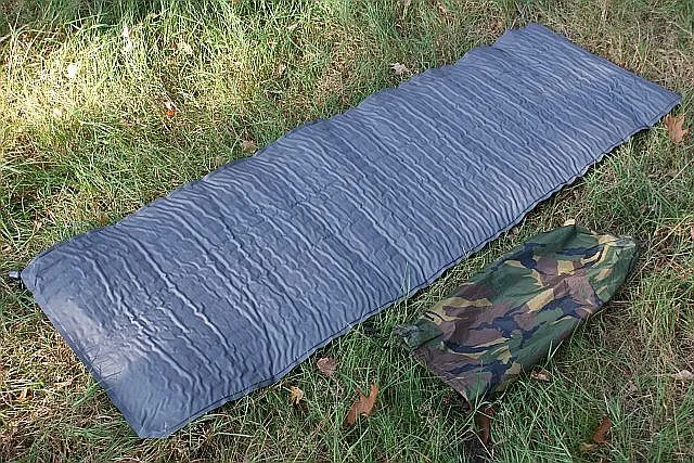 Zelf Opblaasbare Thermo Slaapmat