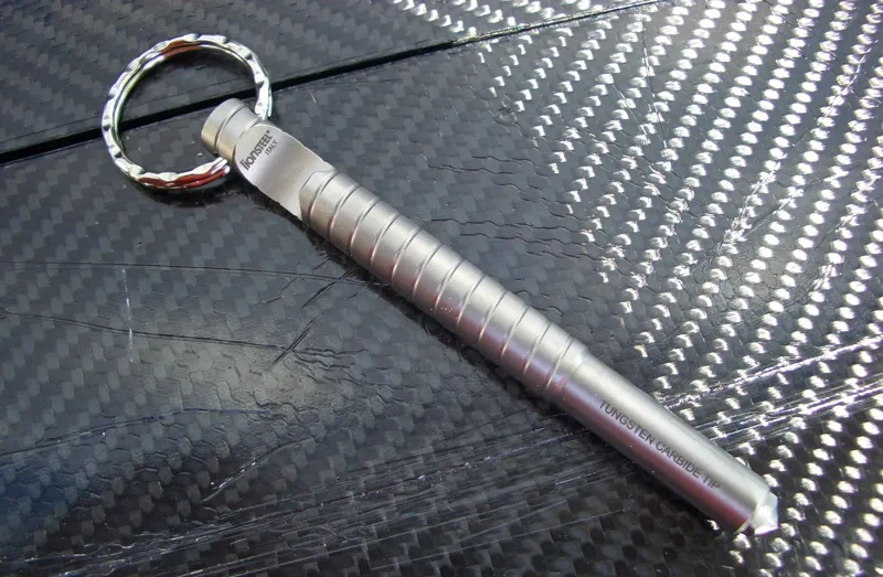 LIONSTEEL KNIVES Eskaper