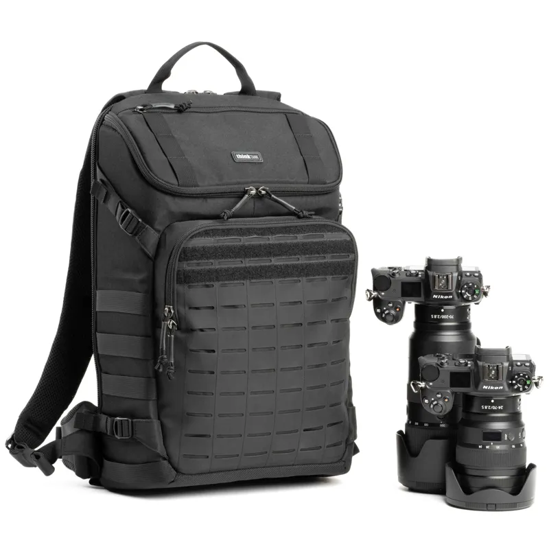 Think Tank DarkLight Backpack 20L · Negro
