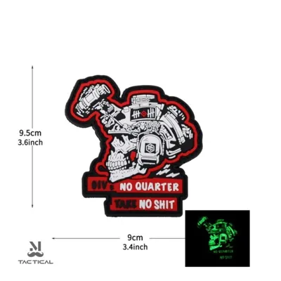 Patch in PVC Give No Quarter Take No Shit - Altri marchi