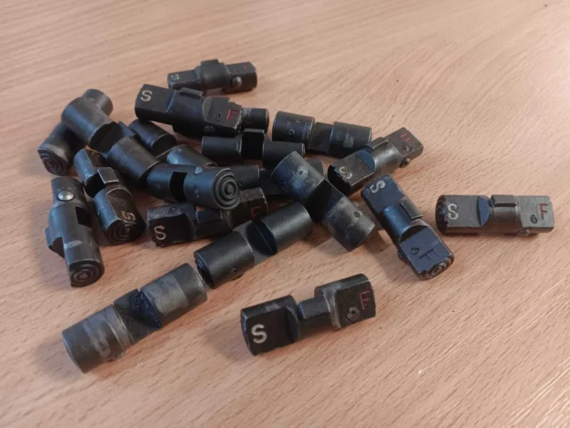 "BW MG3/MG42 Safetybutton for Grip"