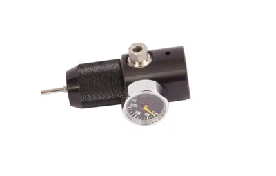 Adaptateur pour Remplissage Grenade CO2 Avec Mano