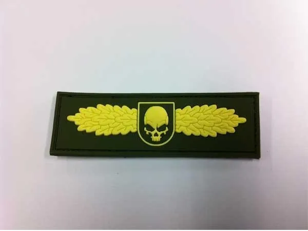 Sof Skull Badge Patch · Od gold