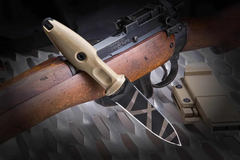 Extrema Ratio Pugio Warfare · Tan / FDE