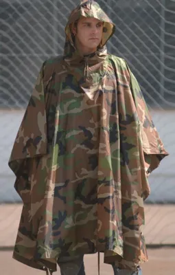 Regenponcho Rip-Stop M81 - Mil-Tec