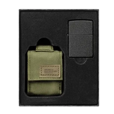 Sturmfeuerzeug Mit MOLLE Tasche - Zippo