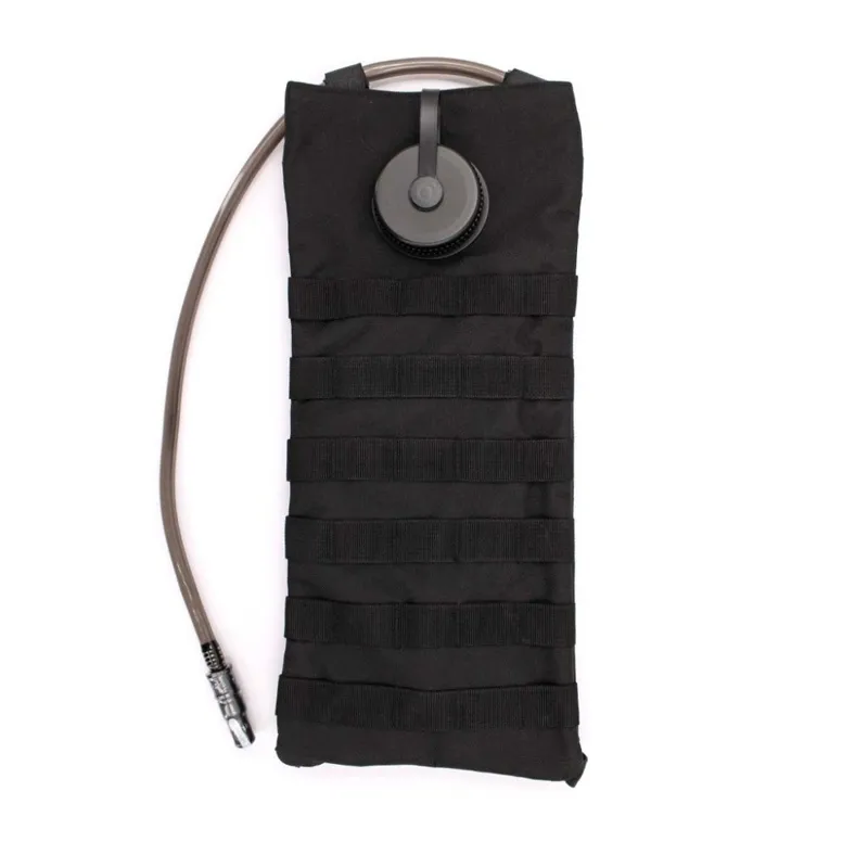 Corso Camelback Buccanner 2.5L MOLLE · Negro