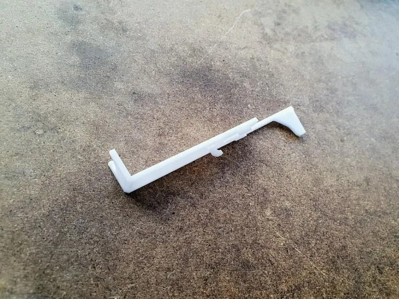 Retro Arms CNC Suutinlevy SR25 POM