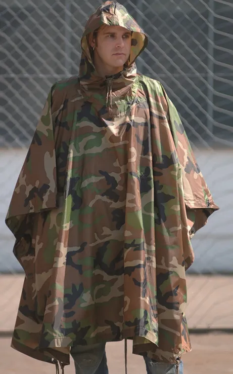 Mil-Tec Poncho · Woodland