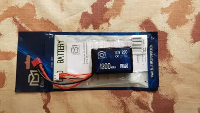 Li-Po Battery Batteria 11.1V 1300mAh 20C PEQ Deans - BlueMax