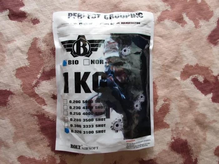 Bolt Airsoft 0,32 BB Bio 5,98mm